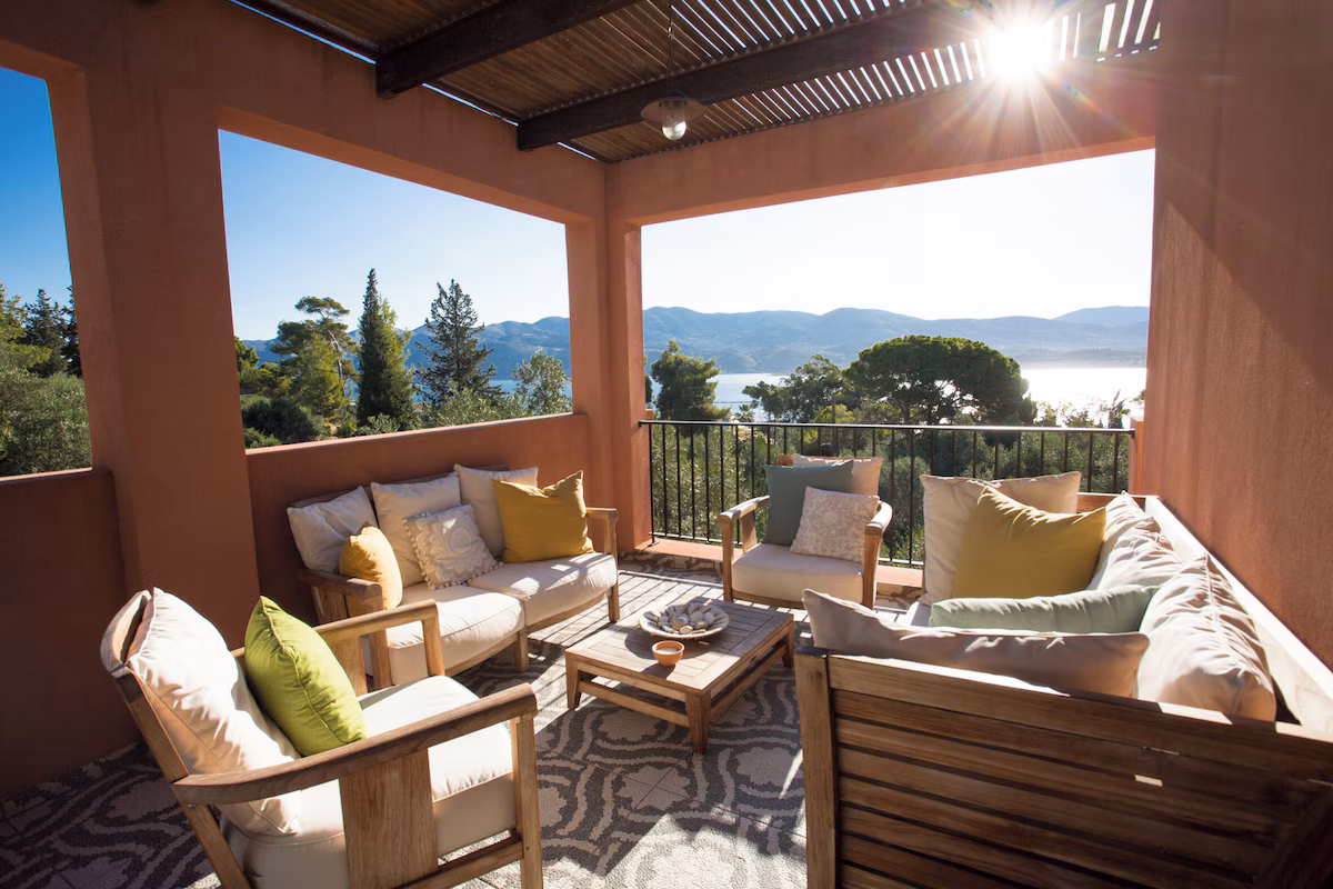 Villa photo 3